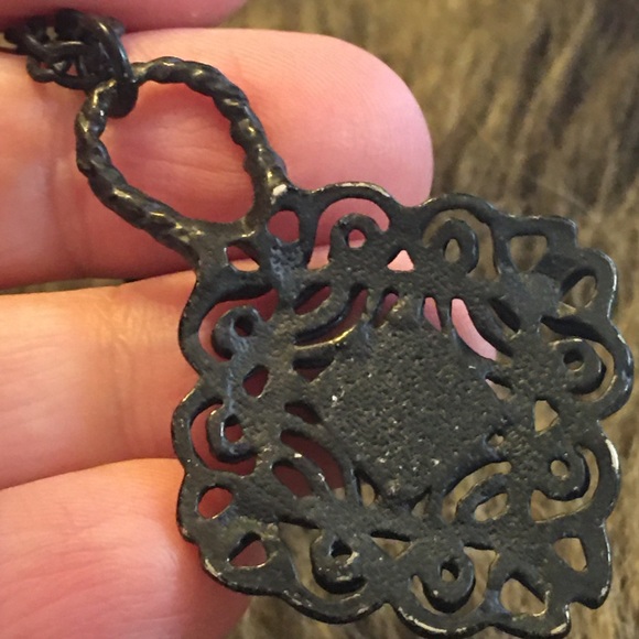 Matte black stone accent amulet on chain - Picture 7 of 9